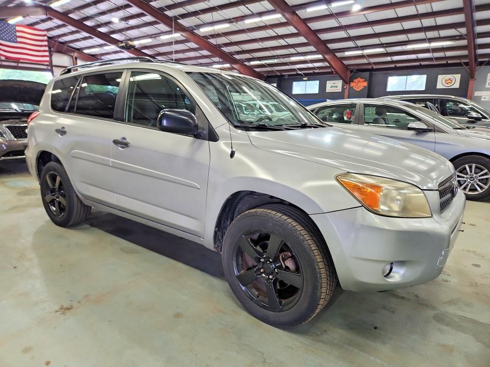 Photo 4 from auction – 2006 TOYOTA RAV4 with VIN JTMBK33V666005186