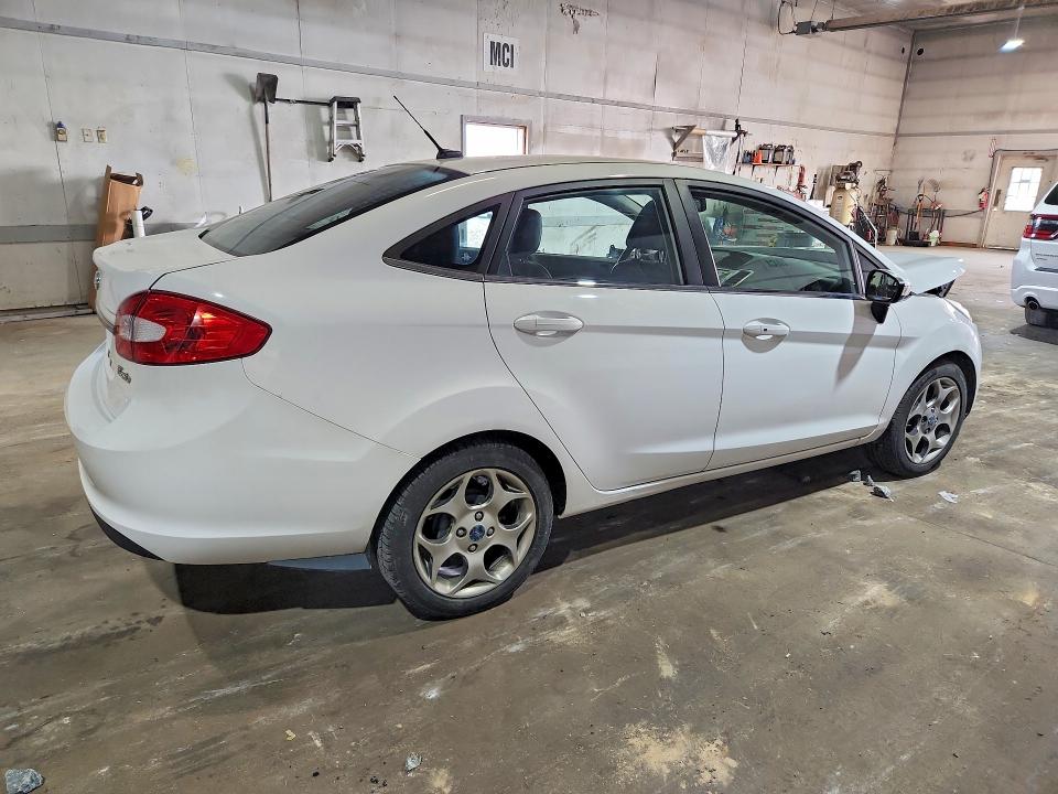 Photo 3 from auction – 2011 FORD FIESTA with VIN 3FADP4CJ7BM100191