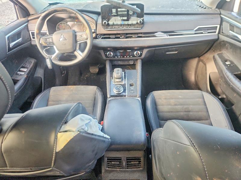 Photo 8 from auction – 2024 MITSUBISHI OUTLANDER with VIN JA4J3VA89RZ064182
