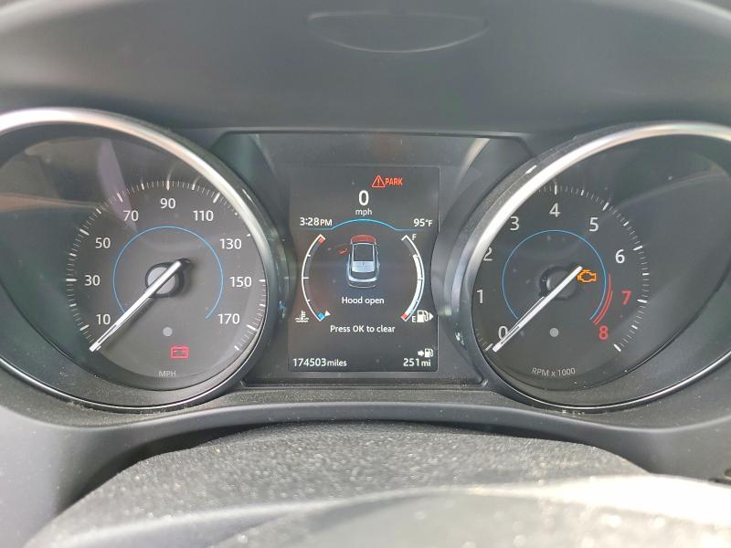 Photo 9 from auction – 2018 JAGUAR F-PACE with VIN SADCJ2FX4JA294237
