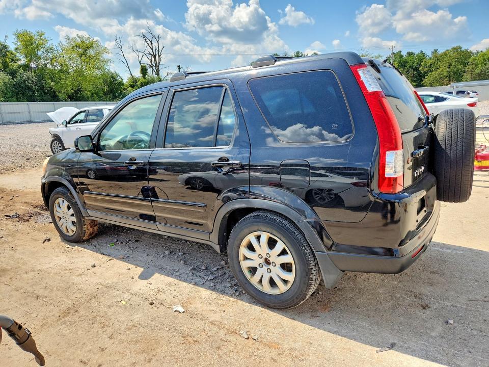Photo 2 from auction – 2005 HONDA CR-V with VIN JHLRD78985C011473