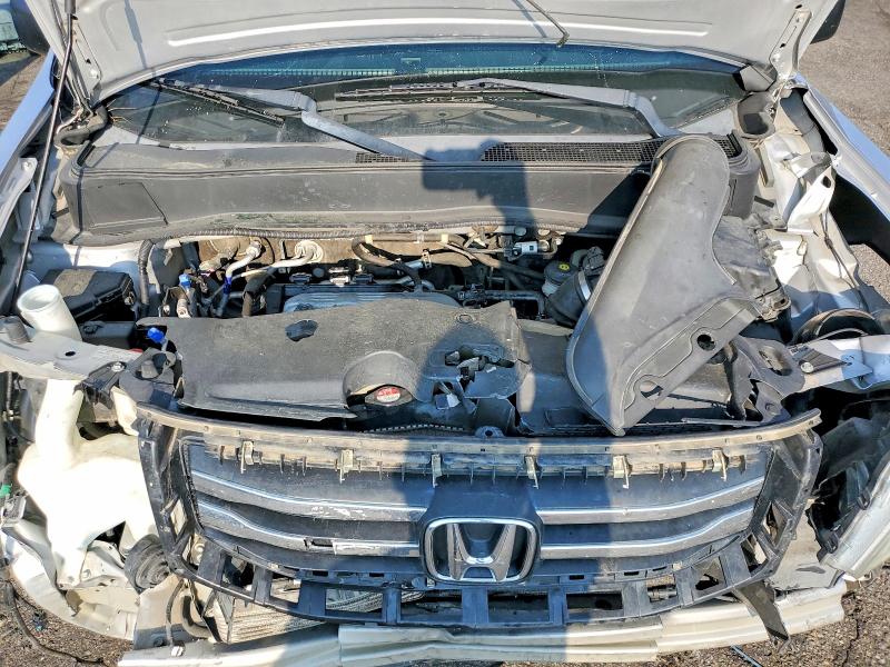 Photo 12 from auction – 2015 HONDA PILOT with VIN 5FNYF4H23FB034829