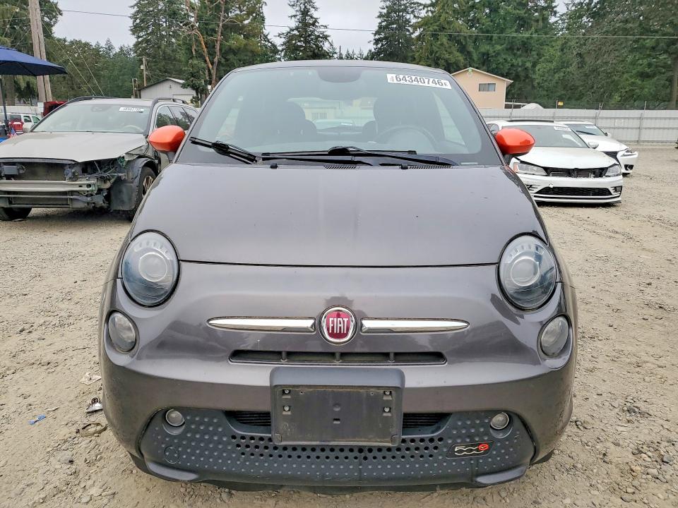 Photo 5 from auction – 2015 FIAT 500 with VIN 3C3CFFGE8FT585717