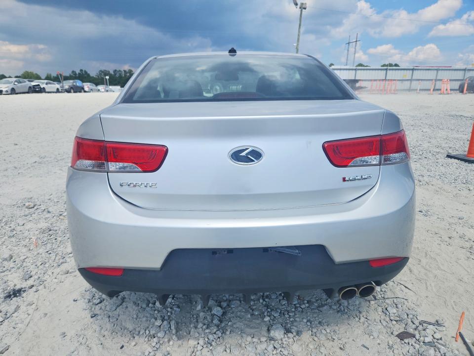 Photo 6 from auction – 2013 KIA FORTE KOUP with VIN KNAFW6A30D5663997