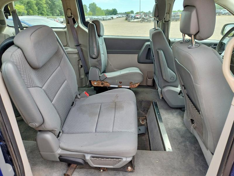 Photo 11 from auction – 2010 DODGE GRAND CARAVAN with VIN 2D4RN4DE1AR284366