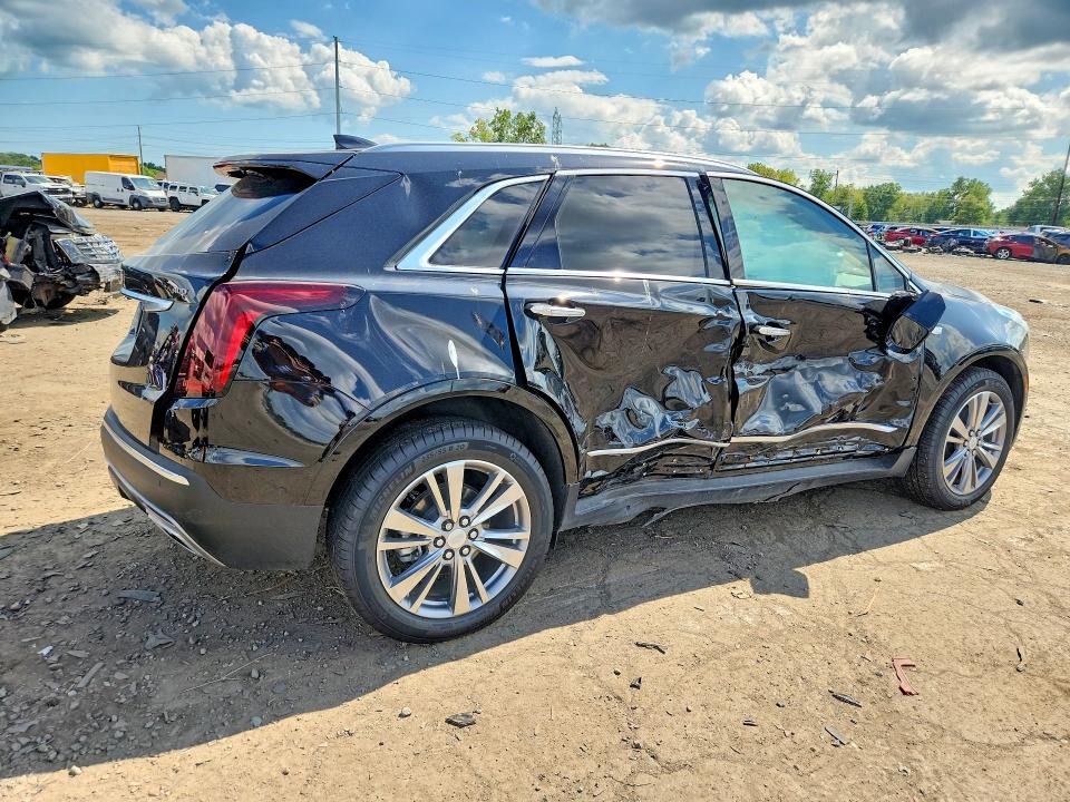 Photo 3 from auction – 2026 CADILLAC XT5 with VIN 1GYKNDRS6TZ102970