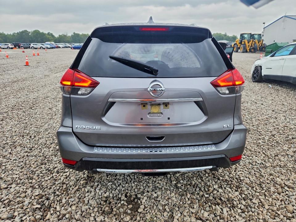 Photo 6 from auction – 2017 NISSAN ROGUE with VIN JN8AT2MTXHW404125