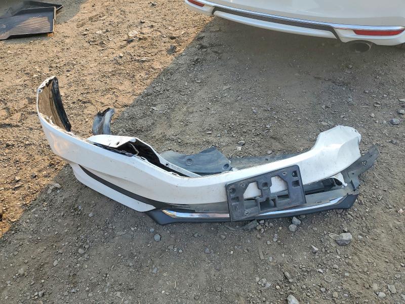 Photo 12 from auction – 2017 HONDA ACCORD with VIN 1HGCR2F32HA144060