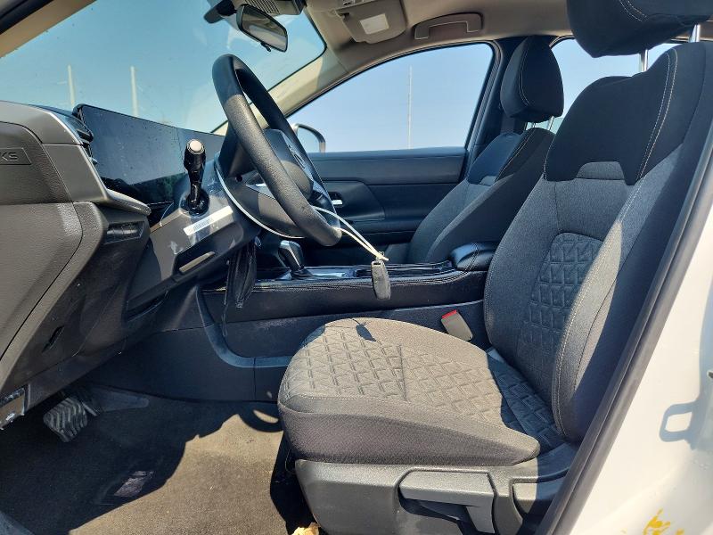 Photo 7 from auction – 2025 NISSAN KICKS with VIN 3N8AP6CB5SL442900