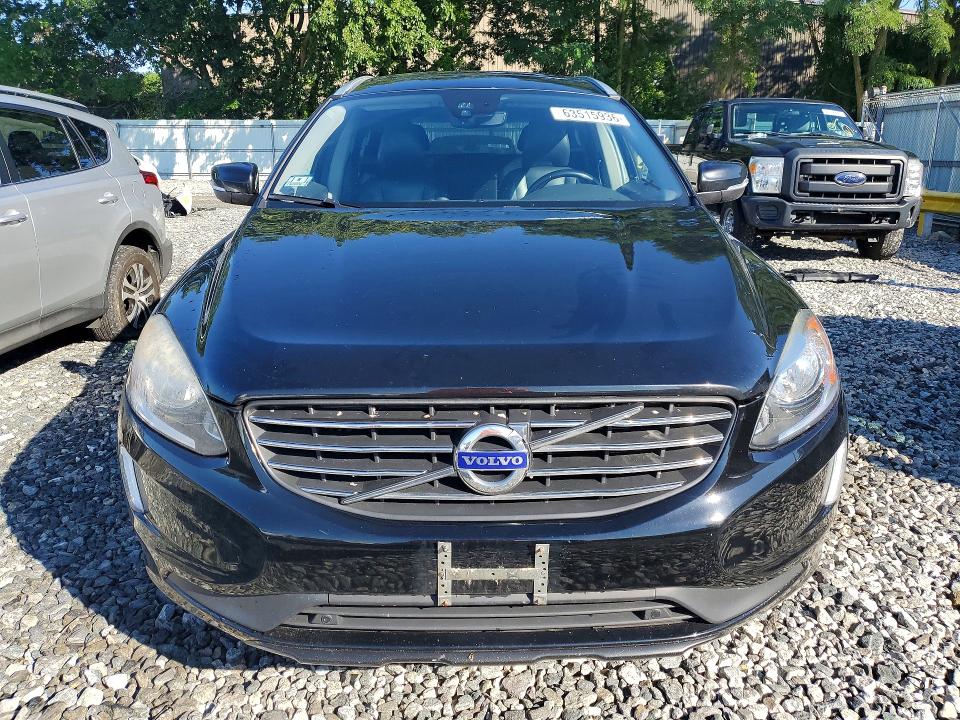 Photo 5 from auction – 2016 VOLVO XC60 with VIN YV4612RK3G2792566