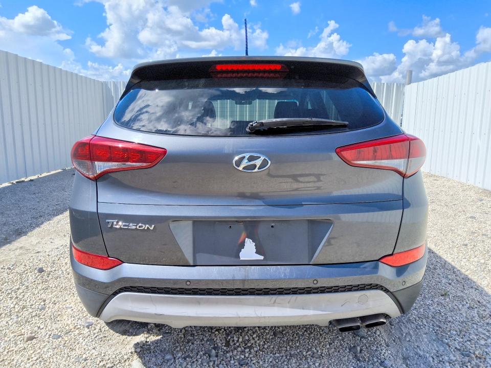Photo 6 from auction – 2017 HYUNDAI TUCSON with VIN KM8J33A21HU559103