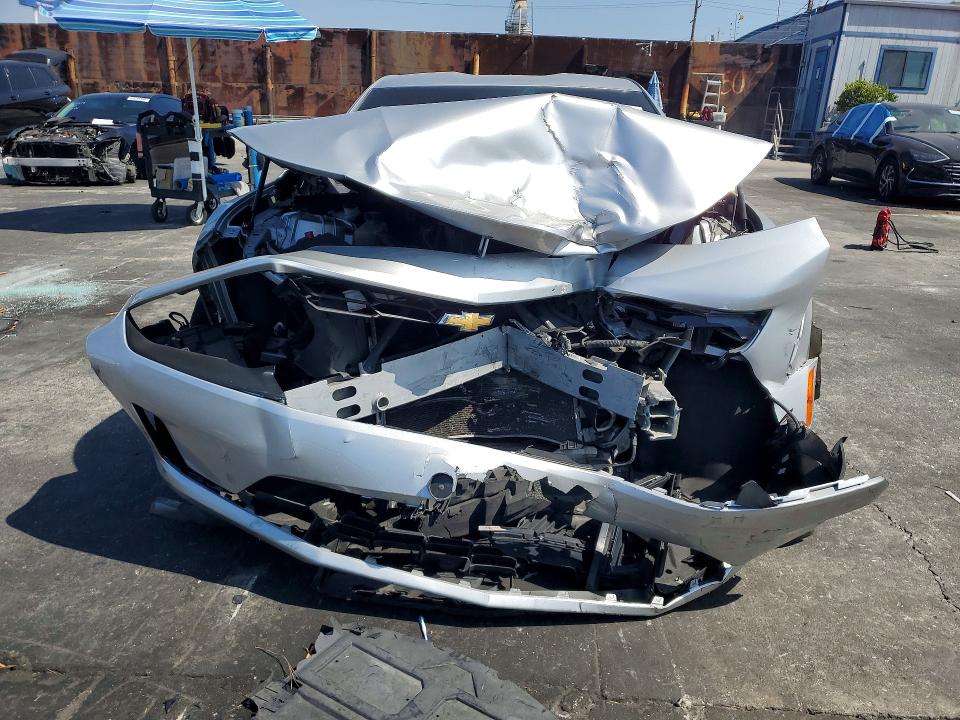Photo 5 from auction – 2019 CHEVROLET CAMARO with VIN 1G1FB1RX5K0126764