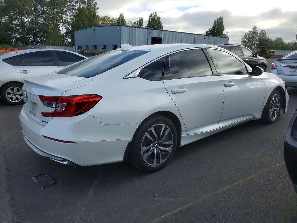 Photo 3 from auction – 2019 HONDA ACCORD with VIN 1HGCV3F18KA012489