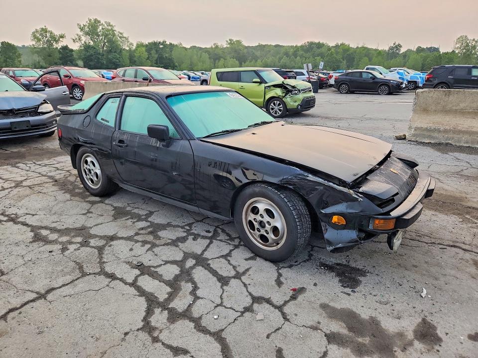 Photo 4 from auction – 1987 PORSCHE 924 with VIN WP0AA092XHN450212