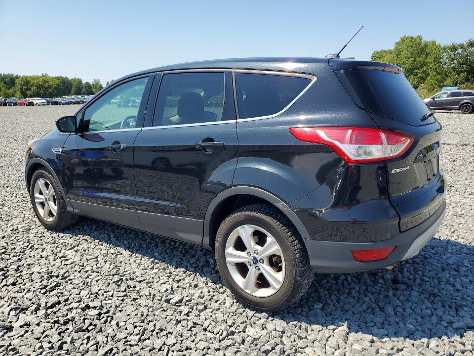 Photo 2 from auction – 2015 FORD ESCAPE with VIN 1FMCU0GX0FUC59735