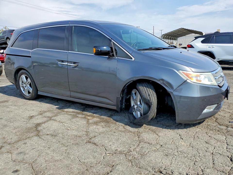 Photo 4 from auction – 2012 HONDA ODYSSEY with VIN 5FNRL5H98CB120343