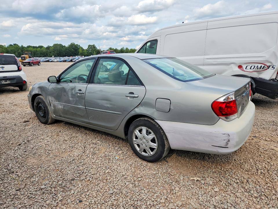 Photo 2 from auction – 2005 TOYOTA CAMRY with VIN 4T1BE32K65U525845