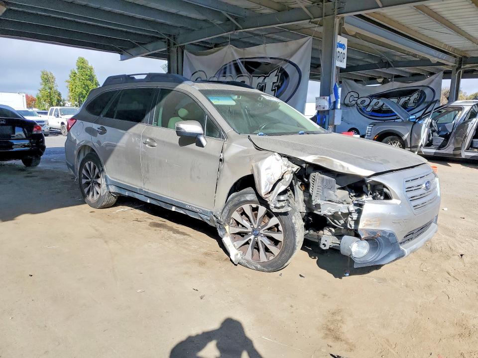 Photo 4 from auction – 2017 SUBARU OUTBACK with VIN 4S4BSANC0H3228498
