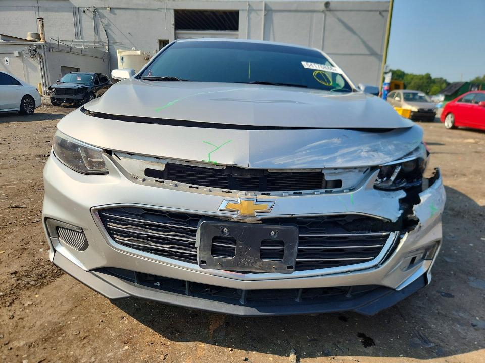 Photo 5 from auction – 2016 CHEVROLET MALIBU with VIN 1G1ZE5ST0GF272531