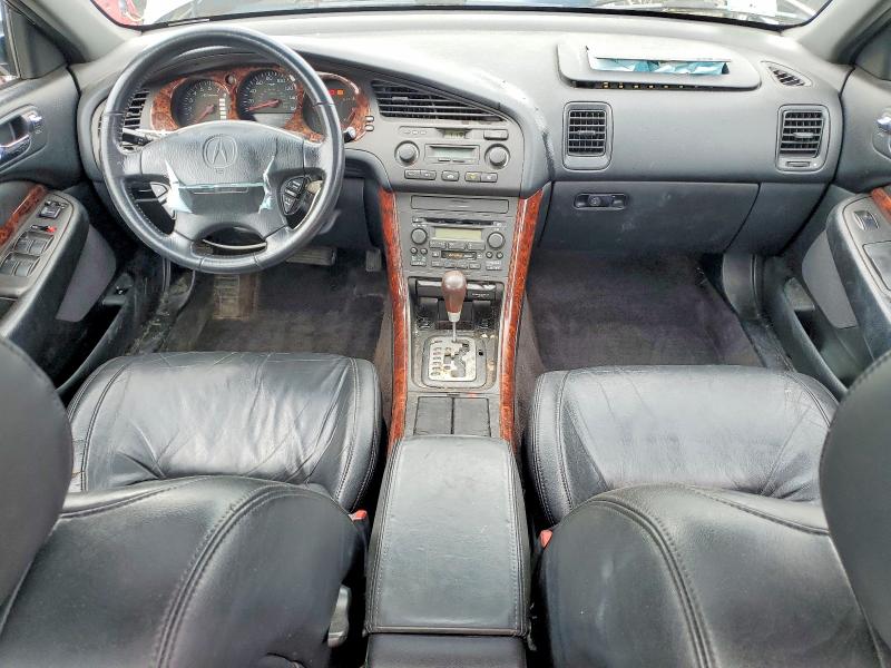 Photo 8 from auction – 2000 ACURA 3.2TL with VIN 19UUA5669YA009374