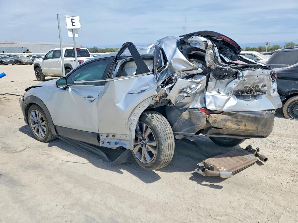 صورة رقم 2 من المزاد - 2021 MAZDA CX-30 مع VIN 3MVDMABL6MM247897
