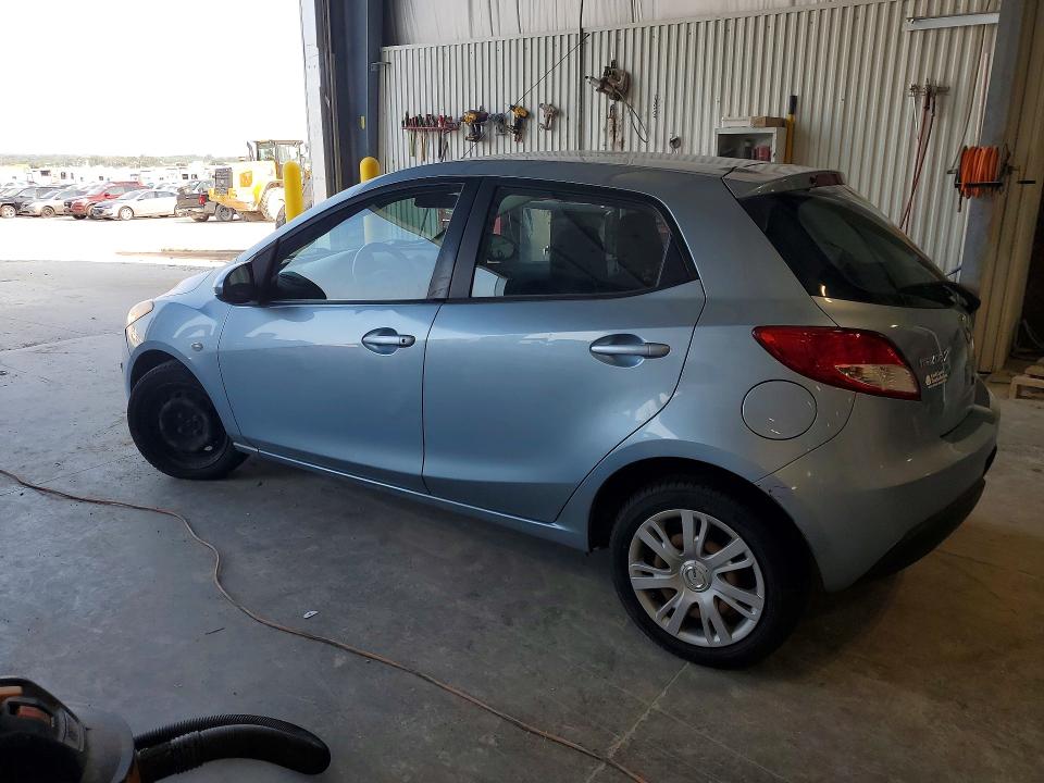 Photo 2 from auction – 2013 MAZDA MAZDA2 with VIN JM1DE1KY8D0170723