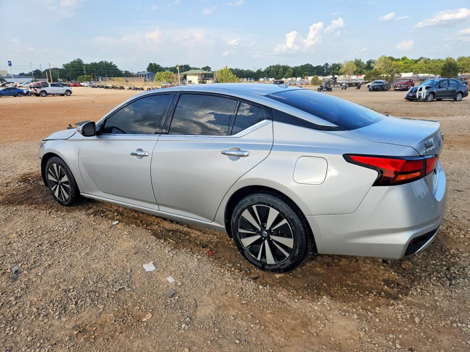 Photo 2 from auction – 2020 NISSAN ALTIMA with VIN 1N4BL4EV8LC161460