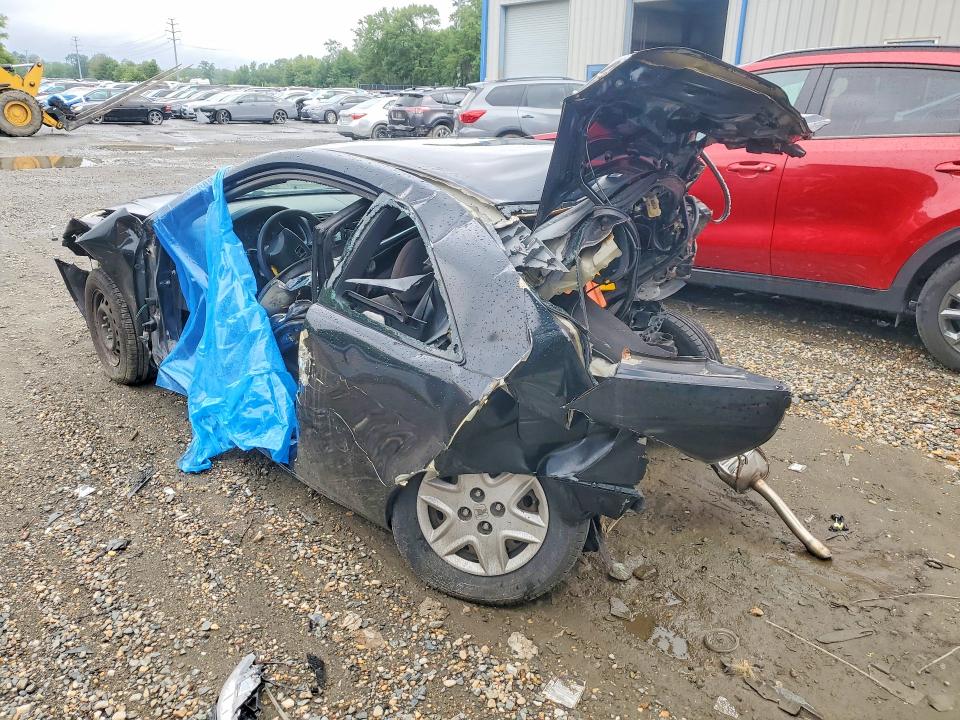 Photo 2 from auction – 2005 HONDA CIVIC with VIN 1HGEM211X5L069279