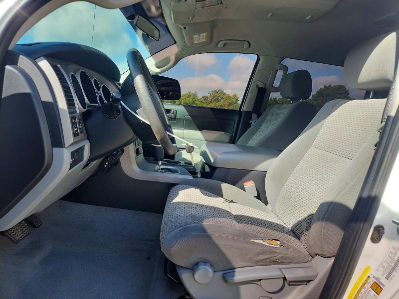Photo 7 from auction – 2011 TOYOTA TUNDRA with VIN 5TFEY5F18BX115502