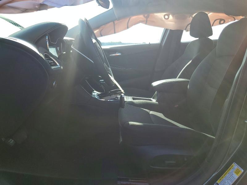 Photo 7 from auction – 2017 CHEVROLET CRUZE with VIN 3G1BE6SMXHS521141