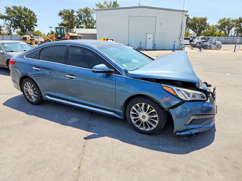 Photo 4 from auction – 2015 HYUNDAI SONATA with VIN 5NPE34AF9FH112900