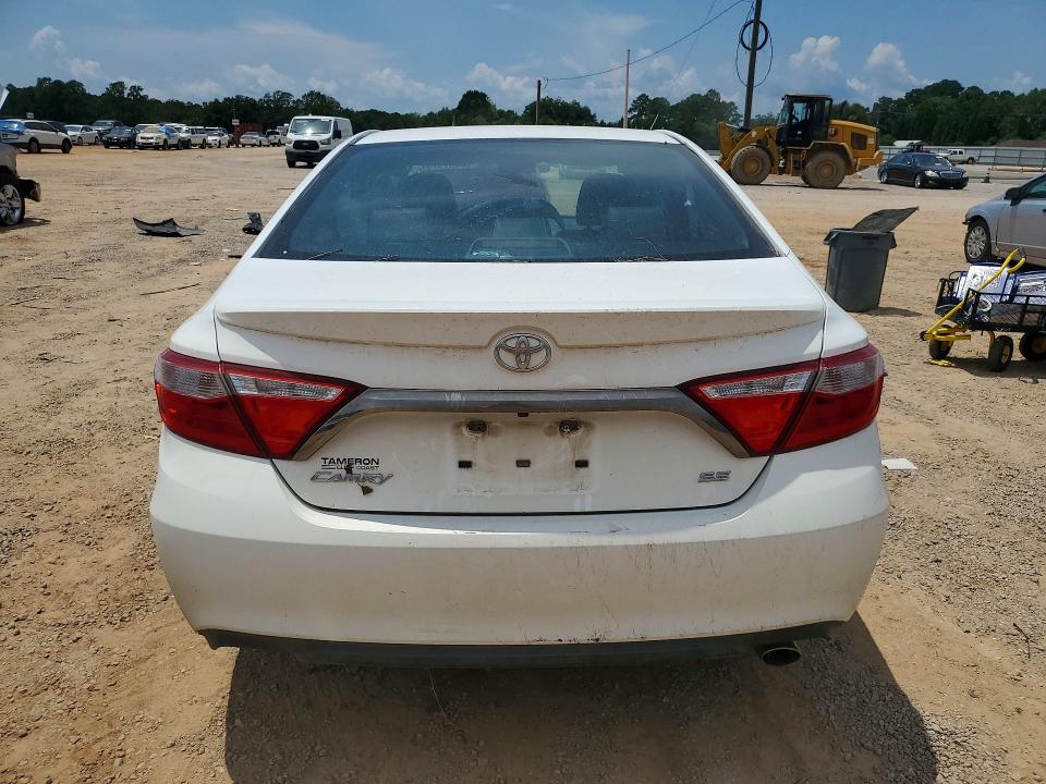 Photo 6 from auction – 2015 TOYOTA CAMRY with VIN 4T1BF1FK8FU046422