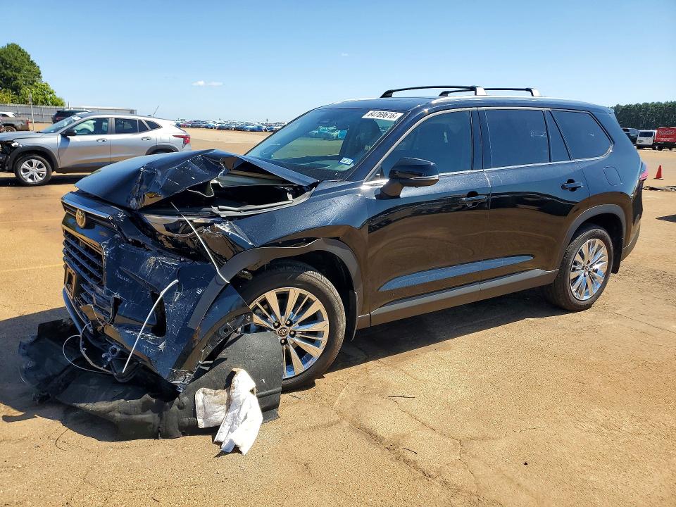 Photo 1 from auction – 2024 TOYOTA GRAND HIGHLANDER with VIN 5TDAAAB50RS043571