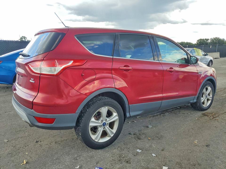 Фото 3 с аукциона – 2015 FORD ESCAPE с VIN 1FMCU9GX3FUC22358