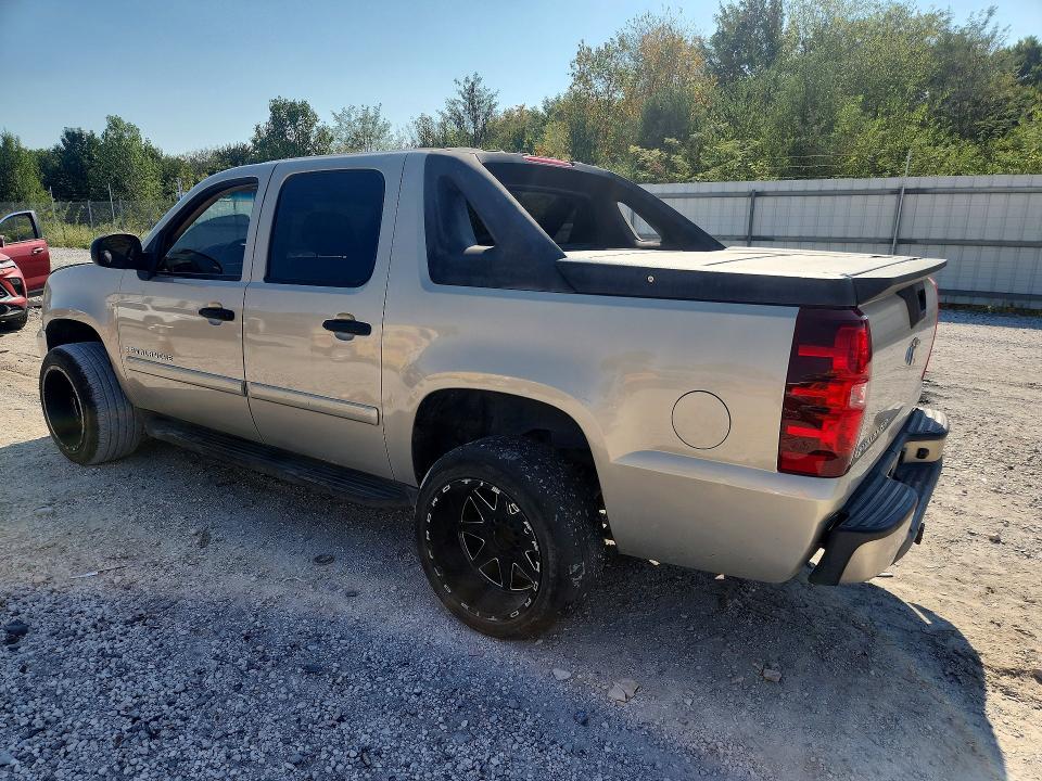 Photo 2 from auction – 2007 CHEVROLET AVALANCHE with VIN 3GNFK12337G262707