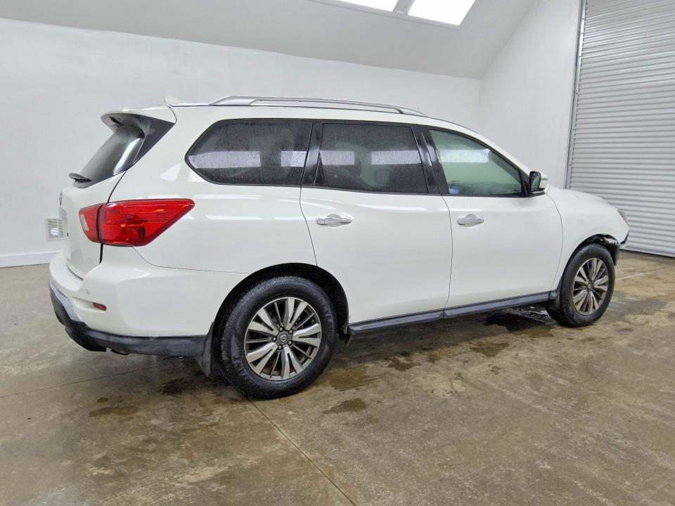 Photo 3 from auction – 2019 NISSAN PATHFINDER with VIN 5N1DR2MN5KC653445