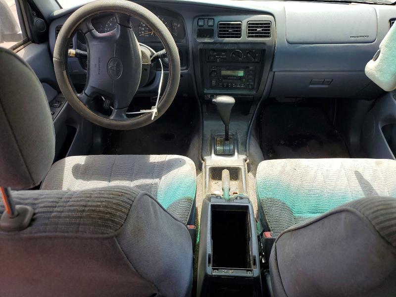 Photo 8 from auction – 1998 TOYOTA 4RUNNER with VIN JT3GN86R3W0074725