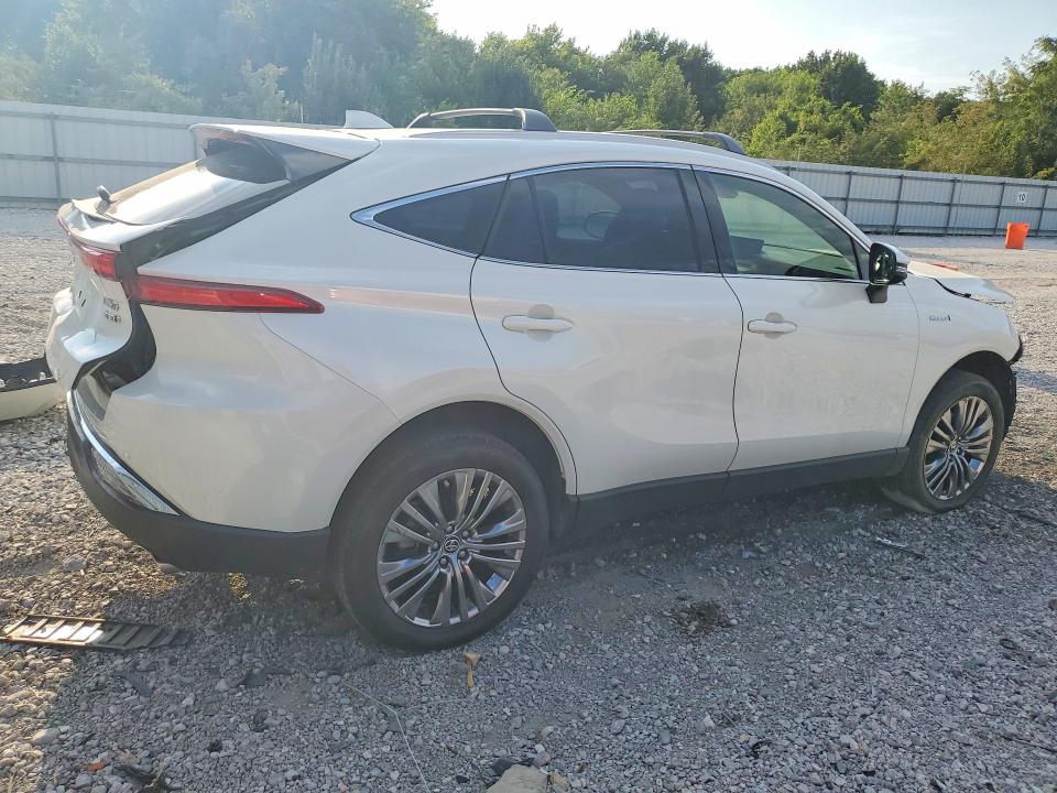 Photo 3 from auction – 2021 TOYOTA VENZA with VIN JTEAAAAH9MJ063783