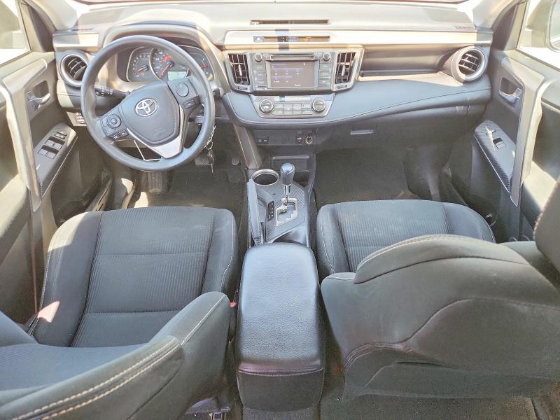 Photo 8 from auction – 2015 TOYOTA RAV4 with VIN 2T3WFREV1FW153833
