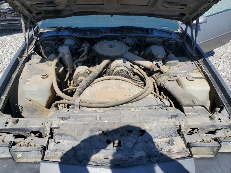 Photo 11 from auction – 1983 CHEVROLET CAMARO with VIN 1G1AP8719DL138016