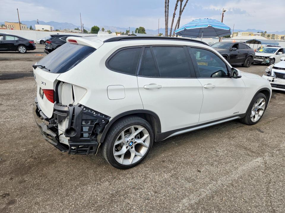 Photo 3 from auction – 2013 BMW X1 with VIN WBAVM1C55DVW41237