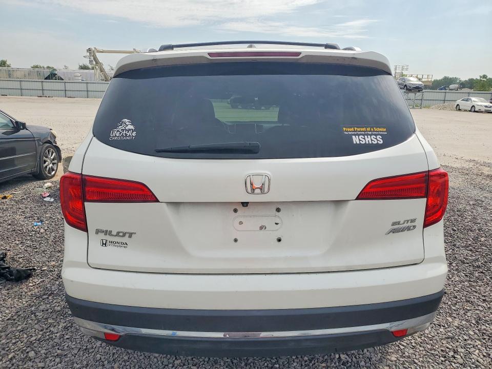 Photo 6 from auction – 2017 HONDA PILOT with VIN 5FNYF6H04HB034920