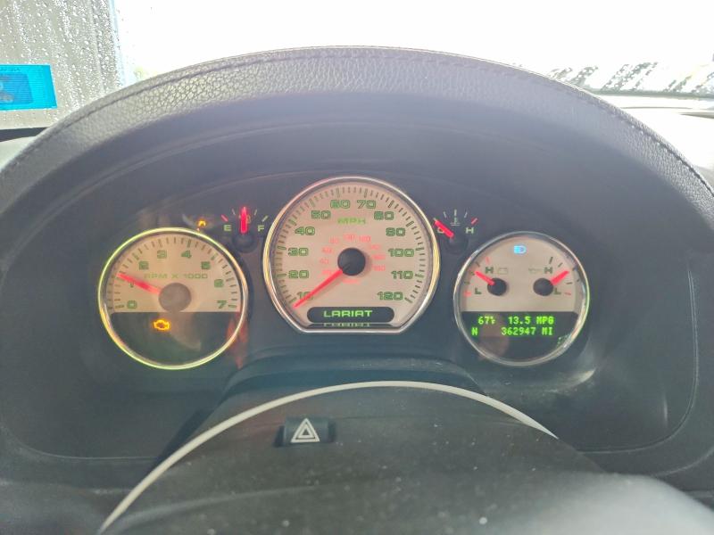 Foto 9 de la subasta – 2005 FORD F150 con VIN 1FTPW14595FB64005