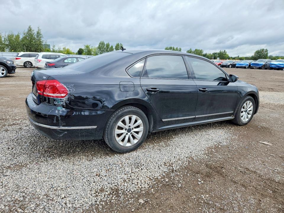 Photo 3 from auction – 2012 VOLKSWAGEN PASSAT with VIN 1VWAN7A37CC007230