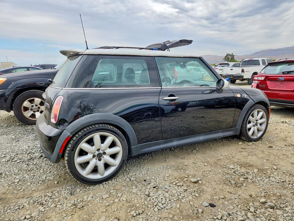 Zdjęcie 3 z aukcji – 2003 MINI COOPER z VIN WMWRE33433TD60732