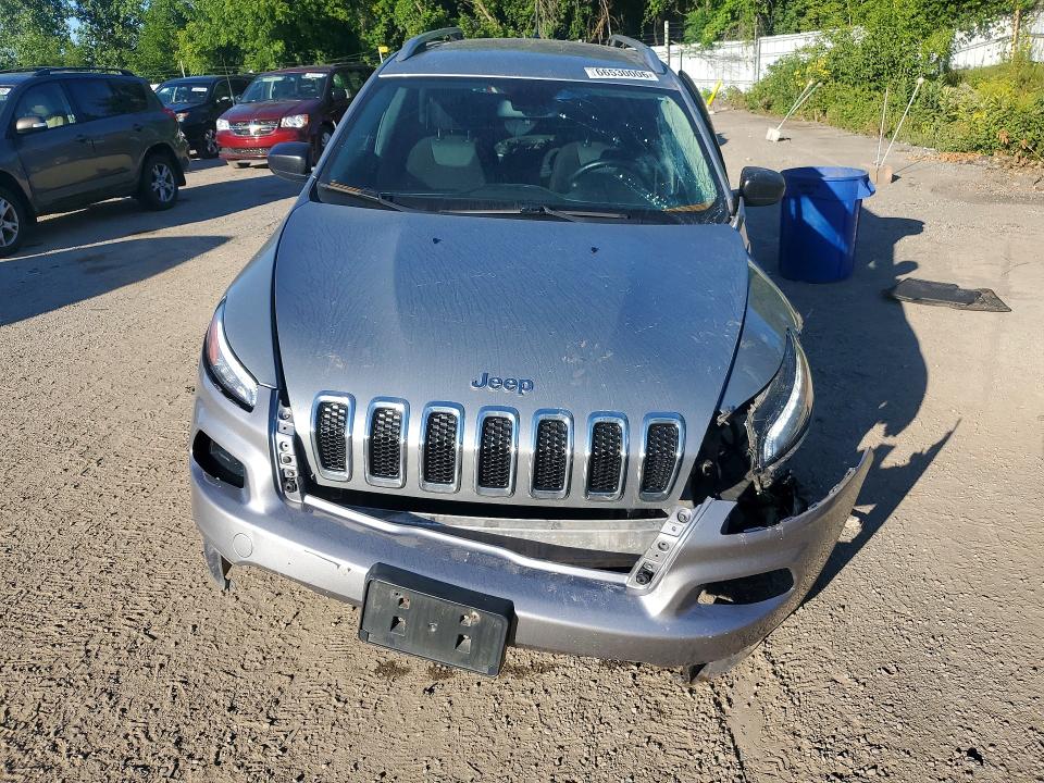 Photo 5 from auction – 2015 JEEP CHEROKEE with VIN 1C4PJMAB5FW508134