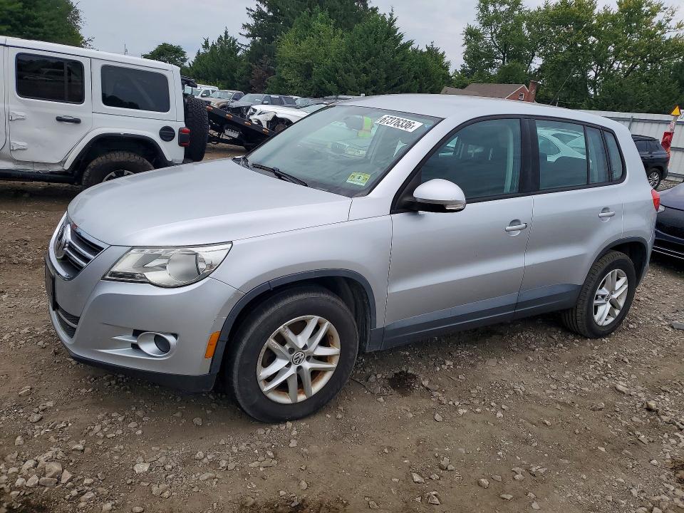 2011 VOLKSWAGEN TIGUAN - Търг №67376336