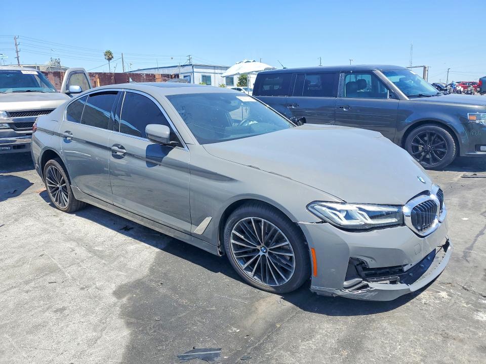 Photo 4 from auction – 2022 BMW 540 with VIN WBA53BJ02NWX58138