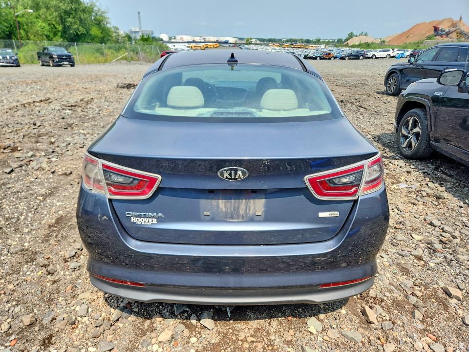 Photo 6 from auction – 2015 KIA OPTIMA with VIN KNAGM4AD5F5077497