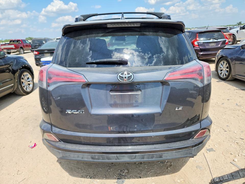Photo 6 from auction – 2017 TOYOTA RAV4 with VIN JTMZFREV8HJ108757
